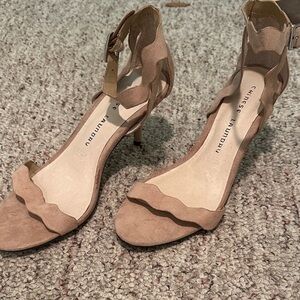 Chinese Laundry Scalloped Tan Heels